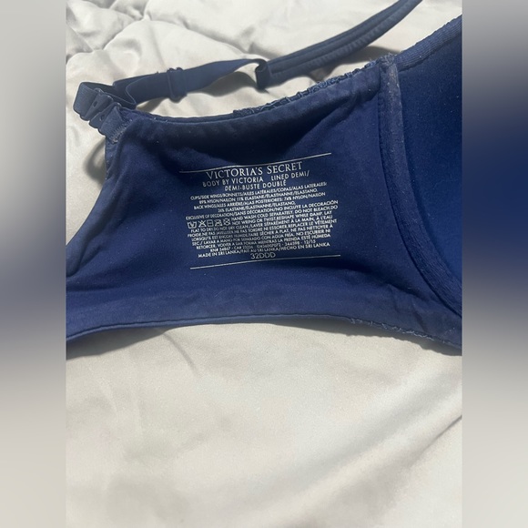 Body by Victoria Victoria’s Secret Demi Bra - Picture 3 of 3